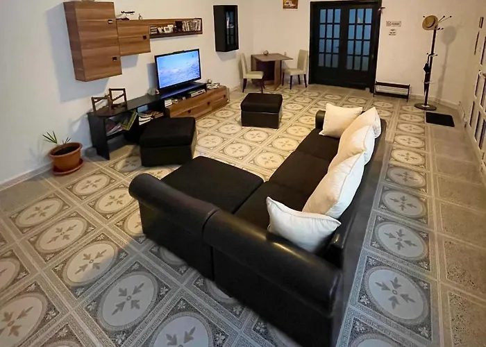 Mosaico Alfetta بيت شباب