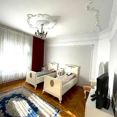 Mosaico Alfetta Хостел