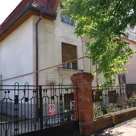 Хостел Mosaico Alfetta *